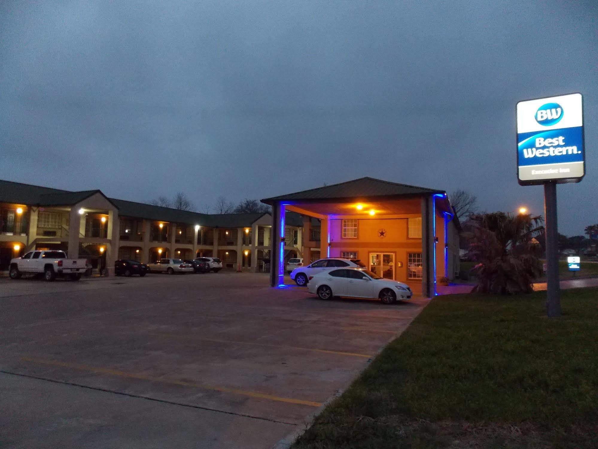 Best Western Executive Inn Hallettsville Eksteriør bilde